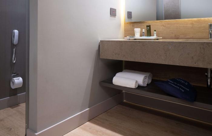 Deluxe King Suite with a bathtub Habitel Prime Hotel Bogotá Deluxe King Suite with a bathtub Habitel Prime Hotel Bogotá
